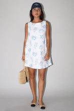 Load image into Gallery viewer, Sea Shell Print Shift Dress: Off White / S
