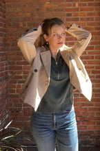 Load image into Gallery viewer, Coats &amp; Jackets Clara | Notch Collar Cropped Trench Jacket

