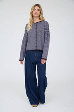 Load image into Gallery viewer, STRIPE RAW EDGE BUTTON DOWN LONG SLEEVE CARDIGAN : DARK BROWN
