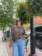 Load image into Gallery viewer, Sweater Espresso Martini | Cardigan
