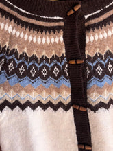 Load image into Gallery viewer, Sweater Fiona | Fair Isle Raglan Toggle Button Knit Cardigan
