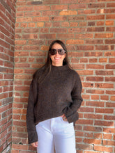 Load image into Gallery viewer, Sweater Miranda | Brown  Mock Neck Oversized Sweater
