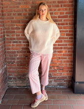 Load image into Gallery viewer, Sweater Miranda | Ivory Mock Neck Oversized Sweater
