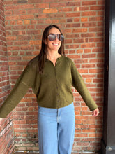 Load image into Gallery viewer, Sweater Olive Martini | Cardigan
