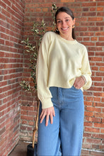 Load image into Gallery viewer, Sweater Coming Up Sweater | Pineapple Yellow
