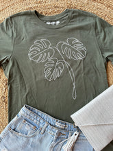 Load image into Gallery viewer, Tops Monstera | Olive Green
