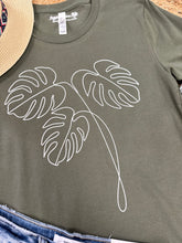 Load image into Gallery viewer, Tops Monstera | Olive Green
