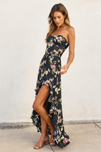 Load image into Gallery viewer, Dresses Isabella | Black Floral Sweetheart
