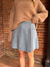 Load image into Gallery viewer, Bottoms Cheyenne | Denim Skort
