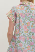 Load image into Gallery viewer, Dresses Blake | Light Blue Floral Short Sleeve Dress
