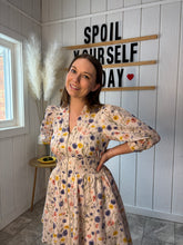 Load image into Gallery viewer, Dresses Emry | Cream Floral Zip Dress
