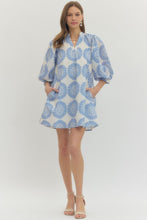 Load image into Gallery viewer, Dresses Evelyn | Blue Print Puff Sleeve Dress

