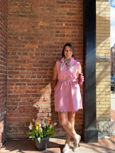 Load image into Gallery viewer, Dresses Felicity | Scallop Edge Zip Dress in Pink
