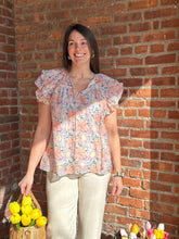 Load image into Gallery viewer, Tops Claudia | Floral Tie Front Top | Large
