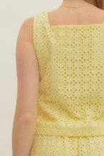 Load image into Gallery viewer, Tops Everly | Eyelet Sleeveless Top in Lemon
