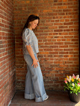 Load image into Gallery viewer, Tops Penelope | Chambray Floral Embroidered Top
