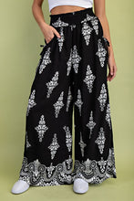 Load image into Gallery viewer, Bottoms Amara | Black Flowy Printed Pant
