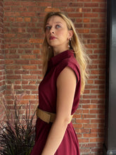 Load image into Gallery viewer, Dresses Anita |  Burgundy Sleeveless Linen Shirt Dress
