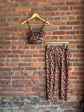 Load image into Gallery viewer, Bottoms Cheetah Athletic Set | Animal Print
