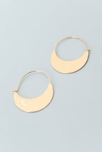 Load image into Gallery viewer, Jewelry Hammered Gold Hoops
