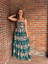 Load image into Gallery viewer, Dresses Hunter Floral Tiered Maxi Dress
