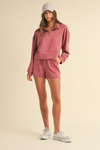 Load image into Gallery viewer, Sweatshirt Lauren | Mock Neck Half Zip | RED
