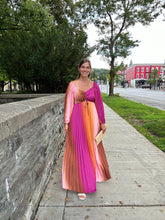 Load image into Gallery viewer, Dresses XS Ombre Pleated Dress | Medium
