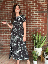 Load image into Gallery viewer, Dresses Angelica Floral Slit Midi Dress
