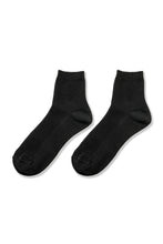 Load image into Gallery viewer, Accessories Ribbed Crew Socks

