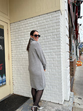 Load image into Gallery viewer, Dresses Misty | Grey Turtle neck Sweater Dress
