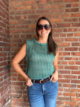 Load image into Gallery viewer, Sweater Bobbie | Hunter Sweater Vest
