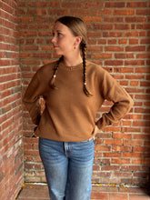 Load image into Gallery viewer, Sweater Ethan | Deep Camel Knit Sweater

