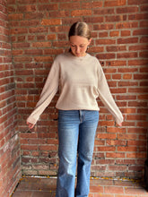 Load image into Gallery viewer, Sweater Ethan | Sand Beige Knit Sweater
