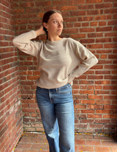 Load image into Gallery viewer, Sweater Ethan | Sand Beige Knit Sweater
