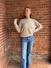 Load image into Gallery viewer, Sweater Ethan | Sand Beige Knit Sweater

