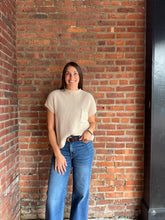 Load image into Gallery viewer, Sweater Finley | Ivory Mock neck sweater
