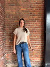 Load image into Gallery viewer, Sweater Finley | Ivory Mock neck sweater
