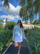 Load image into Gallery viewer, Sweater Maisie | Blue Colorblock Stripe
