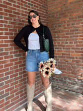 Load image into Gallery viewer, Sweater Patsy | Black Button Cardigan
