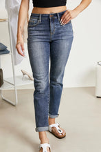 Load image into Gallery viewer, Eva | Bleach Splash Boyfriend Jeans | Judy Blue
