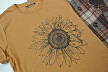 Load image into Gallery viewer, graphic tee Fall Sunflower Tee
